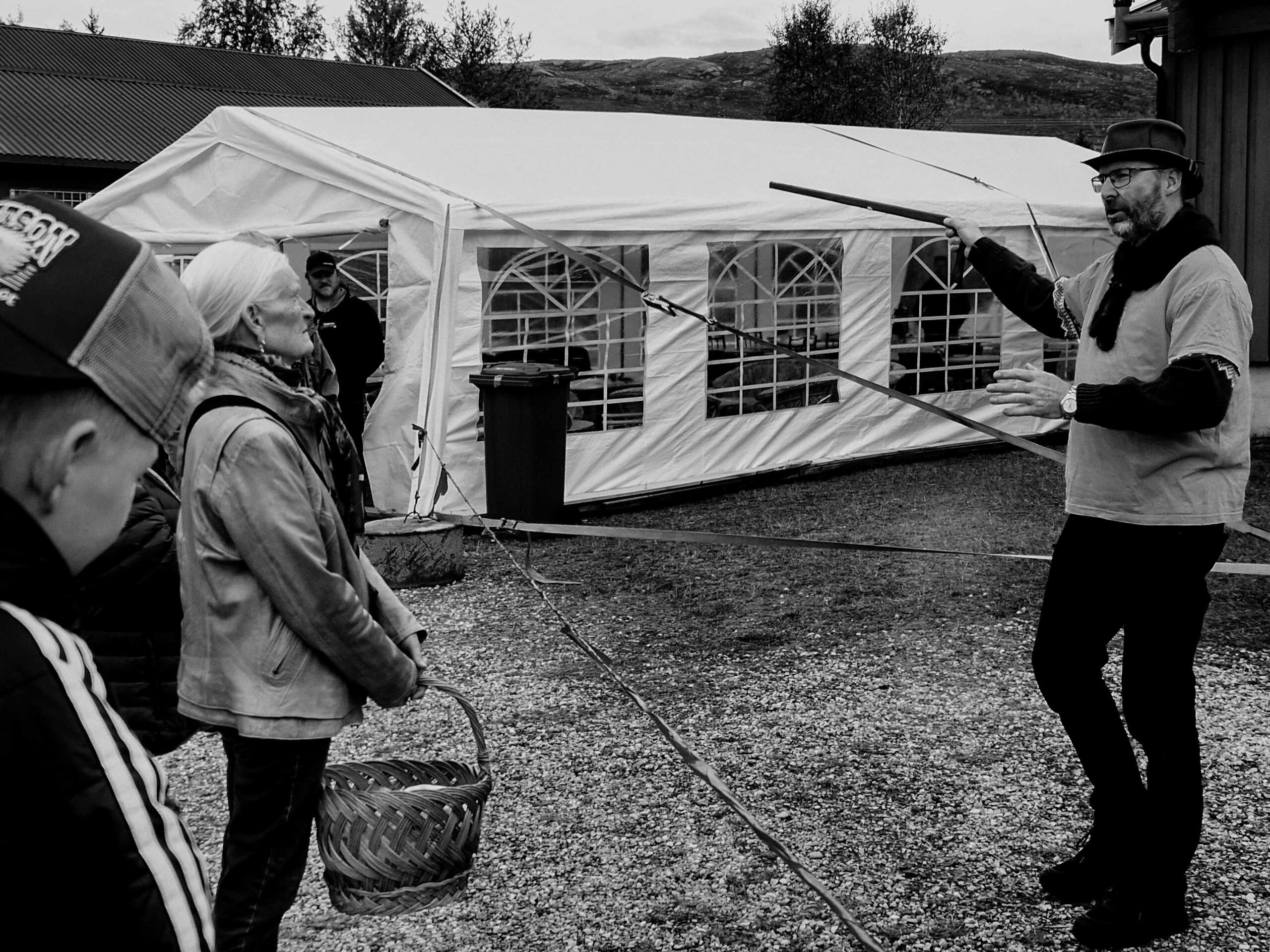 Loppemarked i Feragen, foto: Elisabeth Larsdatter Bakke Skott